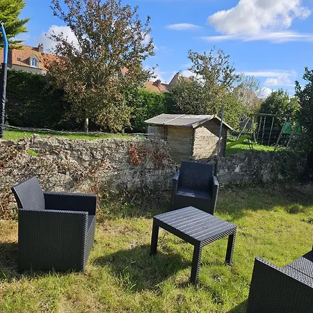 Cosy 50 M2 Renove Avec Jardin Commun *