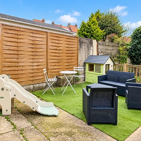 Apartment Cosy 50 M2 Renove Avec Jardin Commun