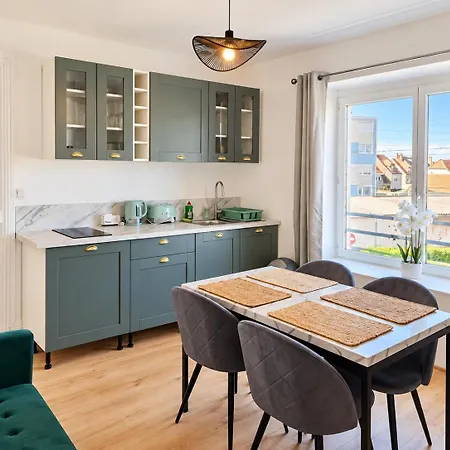Apartment Cosy 50 M2 Renove Avec Jardin Commun *